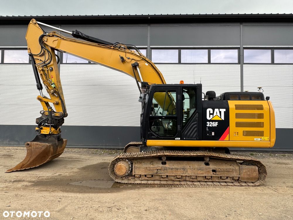Caterpillar 326FL  , 323 , 324 - 6