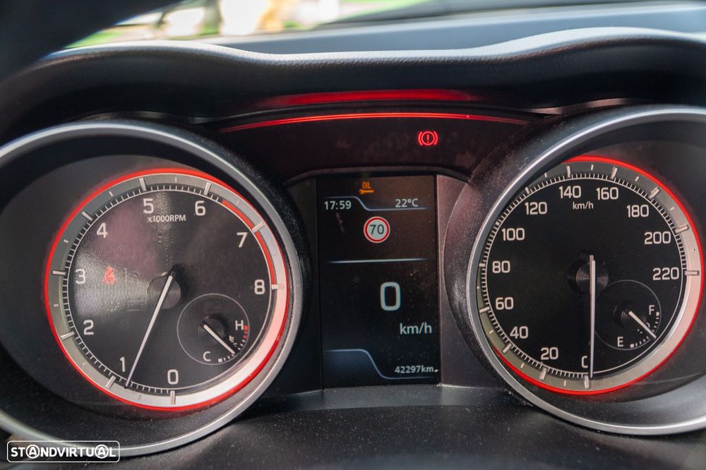 Suzuki Swift 1.2 Dualjet Hybrid Club - 15