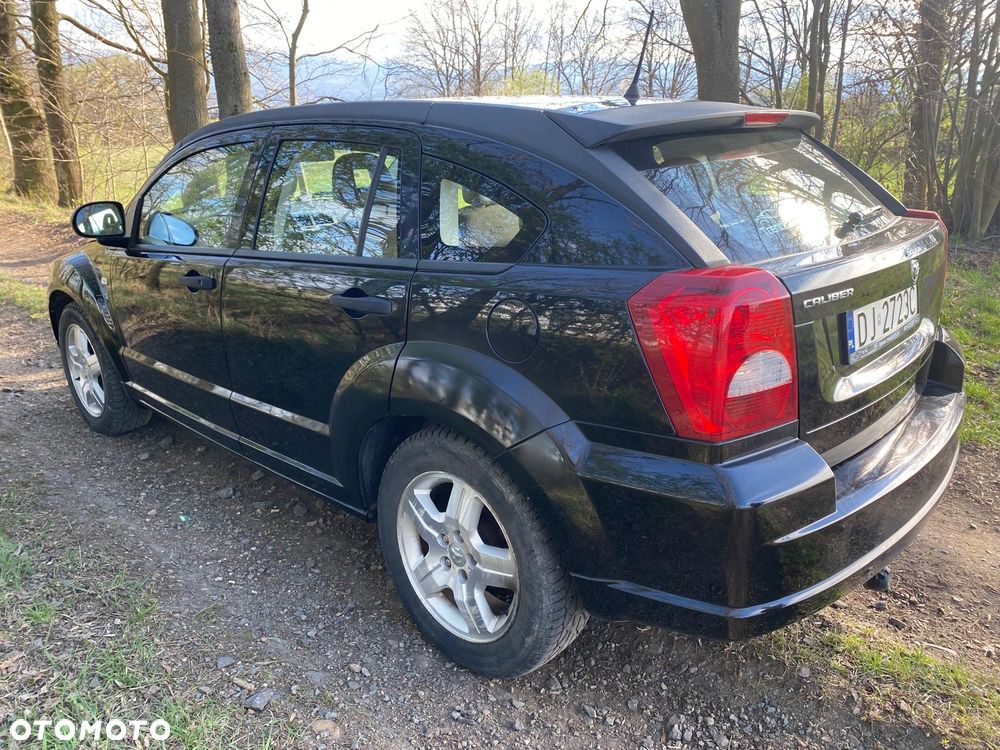 Dodge Caliber - 6