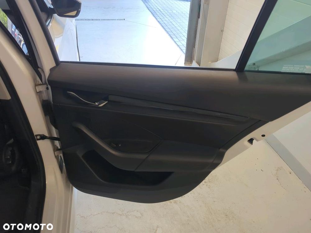 Skoda Octavia 1.5 TSI ACT Ambition - 29