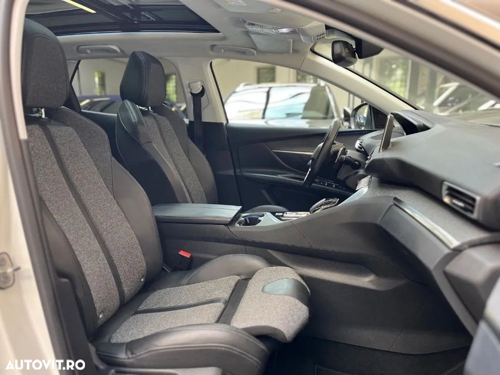 Peugeot 3008 - 21