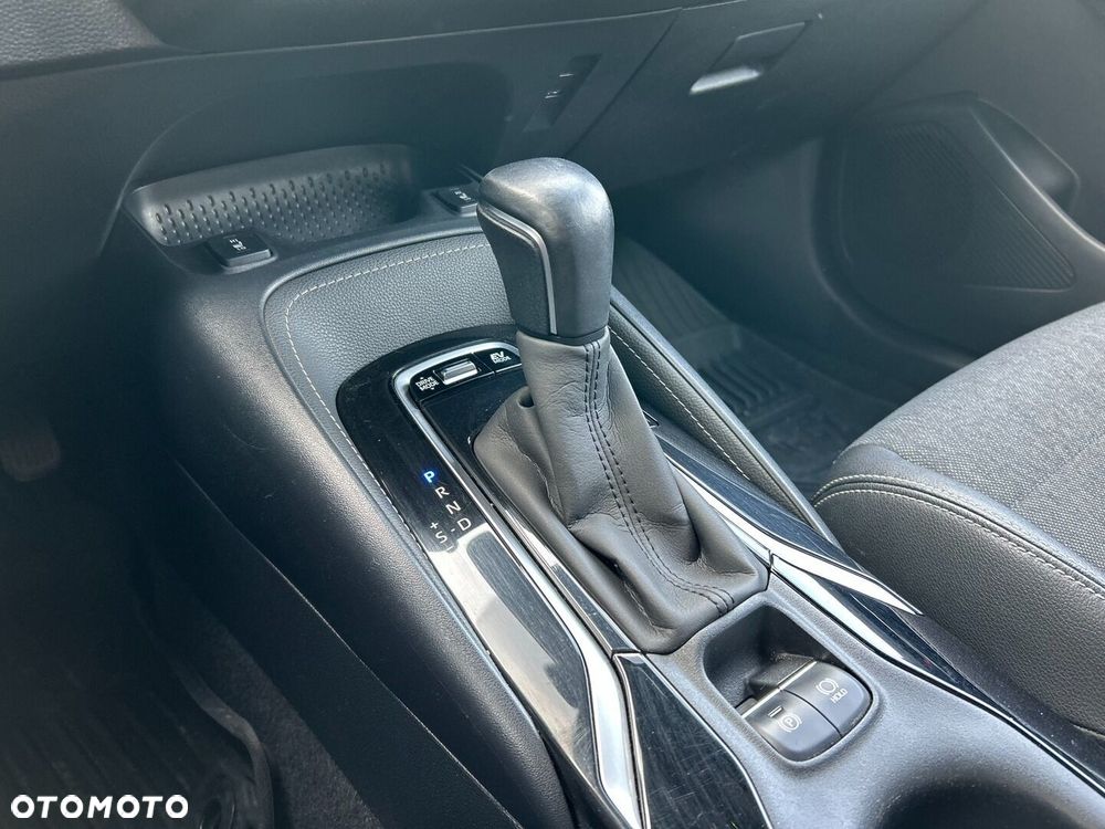 Toyota Corolla 2.0 Hybrid Comfort - 20