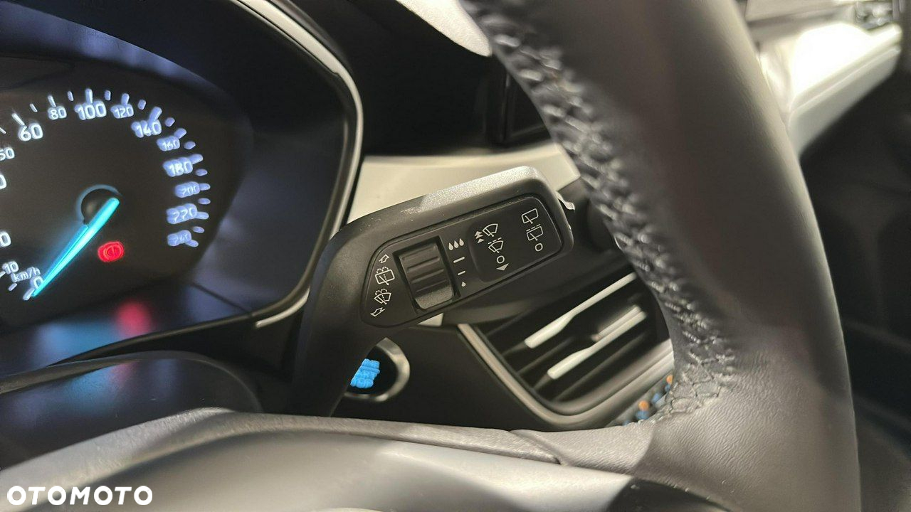 Ford Focus - 23