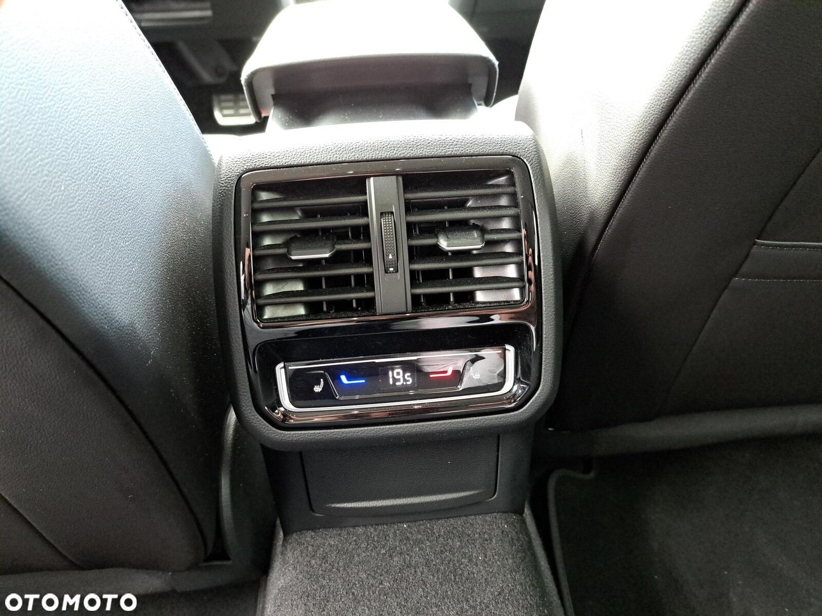 Volkswagen Arteon 2.0 TSI 4Motion Elegance DSG - 22