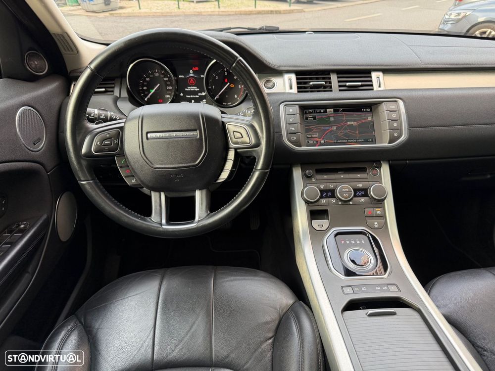 Land Rover Range Rover Evoque 2.0 D150 AWD R-Dynamic HSE Auto - 10