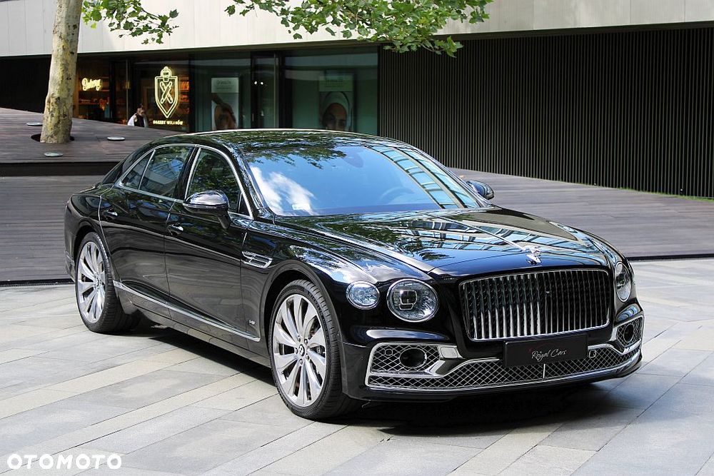 Bentley Flying Spur - 3