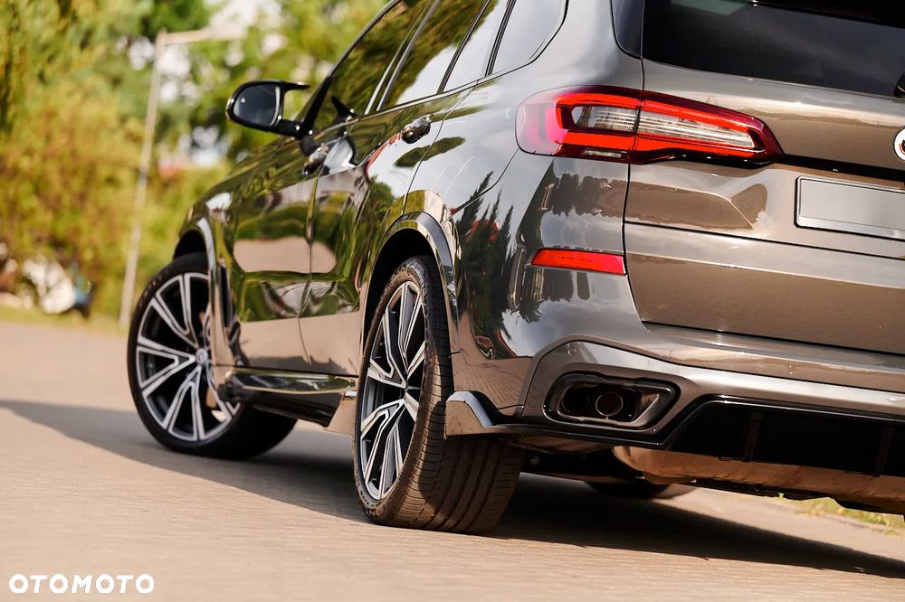 BMW X5 M M50i - 7