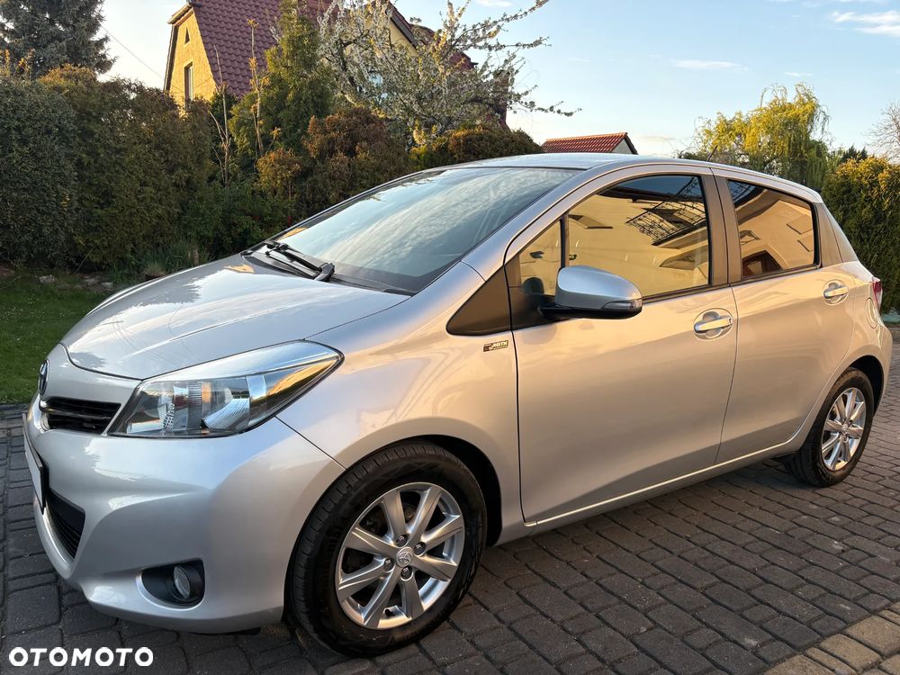 Toyota Yaris - 2