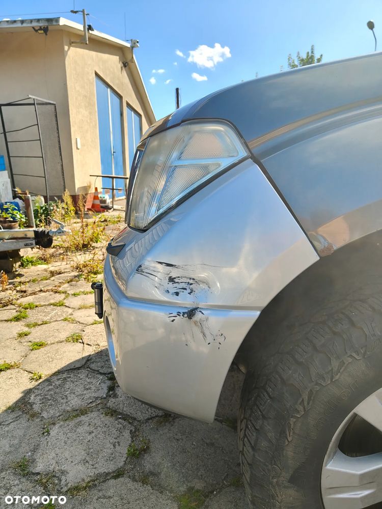 Nissan Pathfinder 2.5 DCi Sport / SE - 4