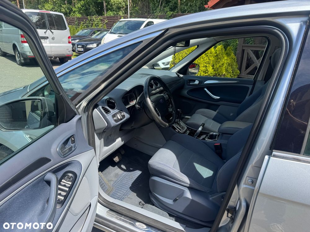 Ford S-Max 2.0 TDCi DPF Champions Edition - 30
