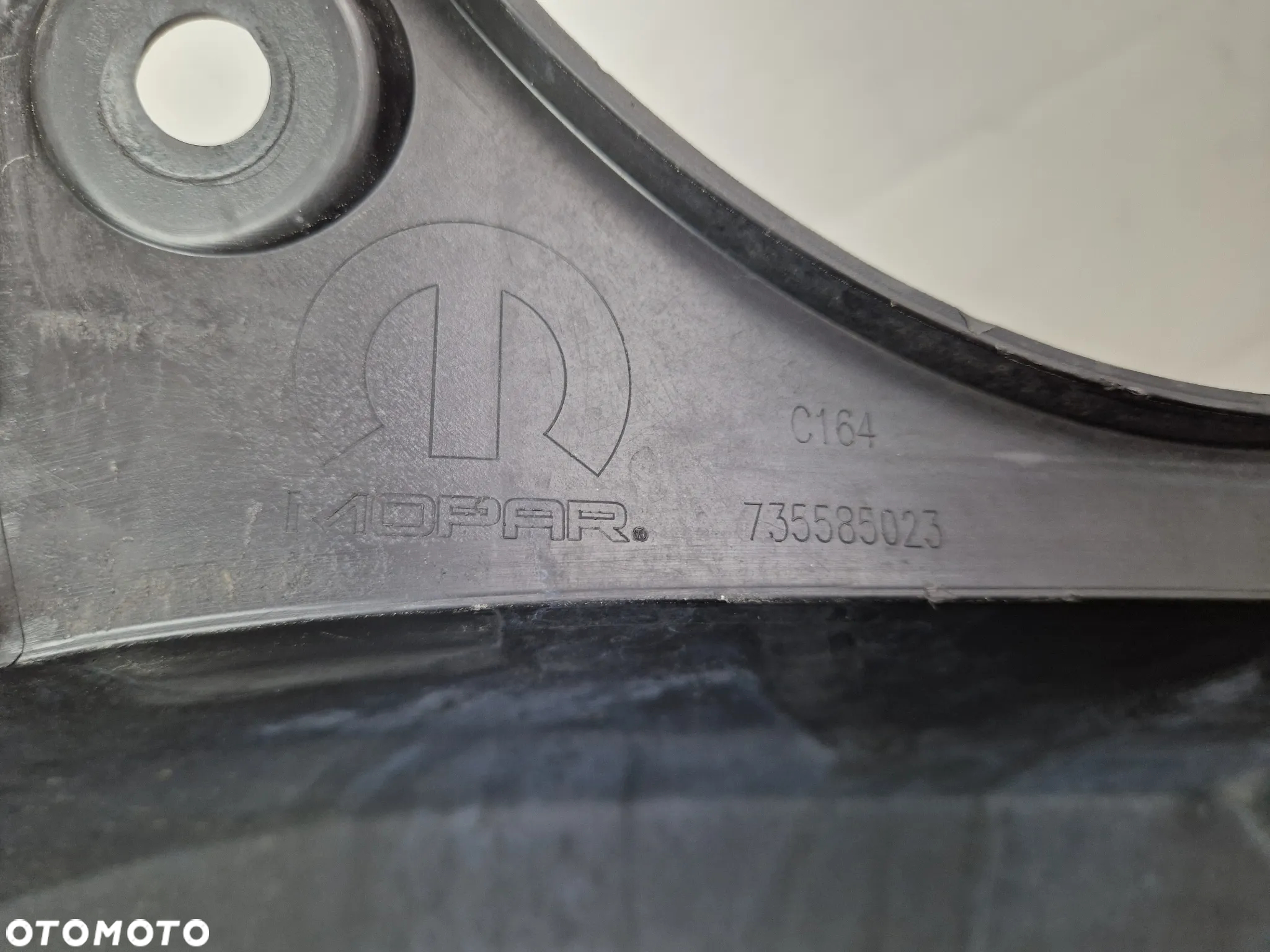 DOKŁADKA TYLNEGO ZDERZAKA ZDERZAK RENEGADE 4 PDC - 8