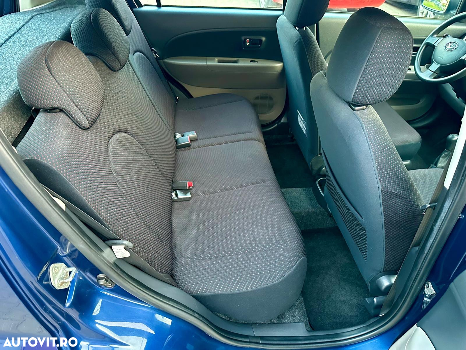 Daihatsu Sirion 1.0 CooLine - 8