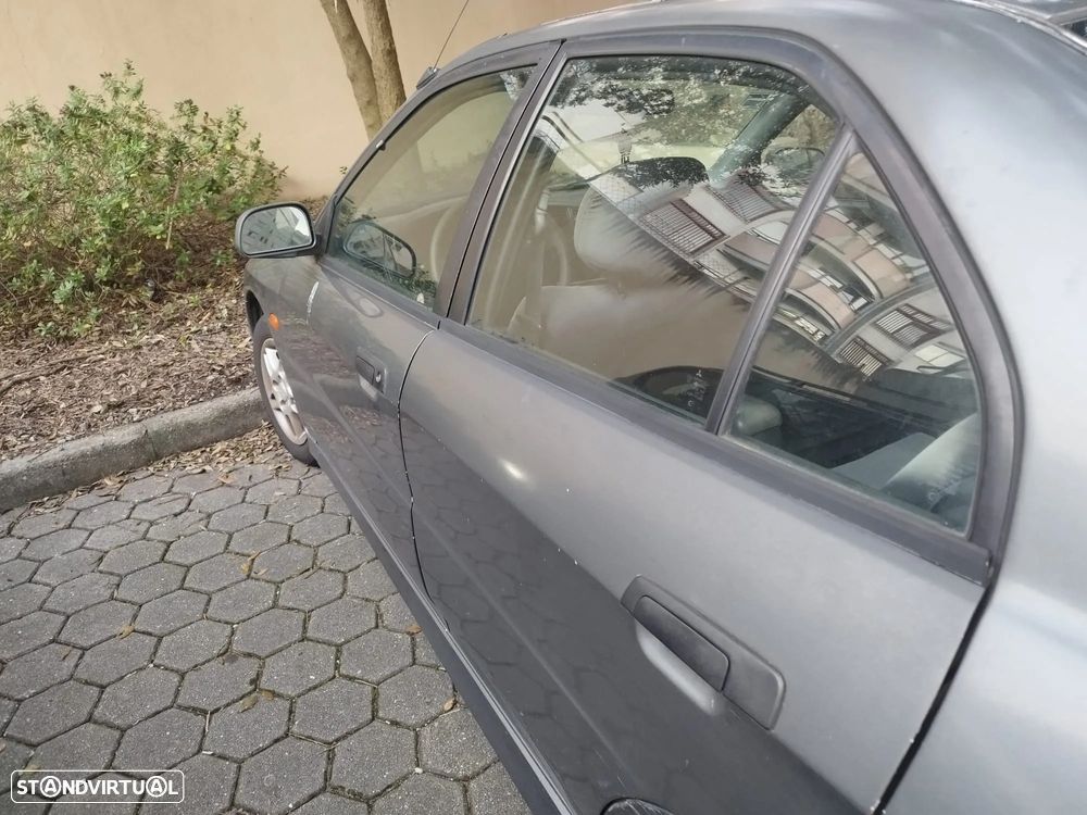 Mitsubishi Lancer 1.3 GLX JLL+AC+TA+AL+ABS - 2