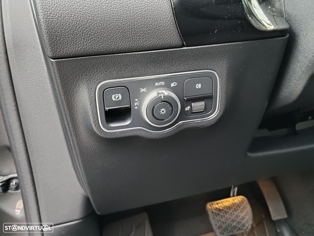 Mercedes-Benz EQA - 14