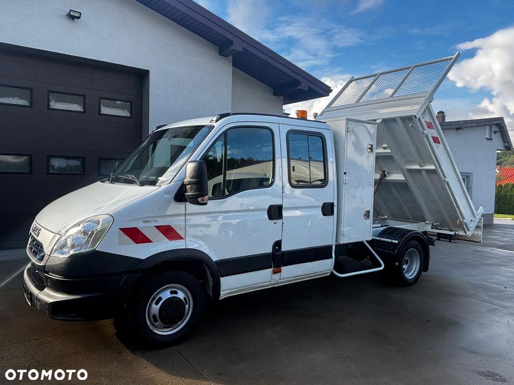 Iveco Daily Doka Dubelkabina 7 osób z wywrotką