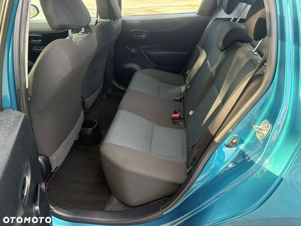 Toyota Yaris 1.33 VVT-i Lounge - 20