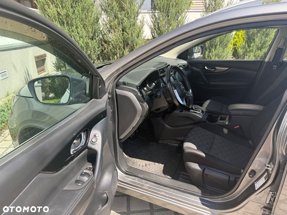 Nissan Qashqai - 15
