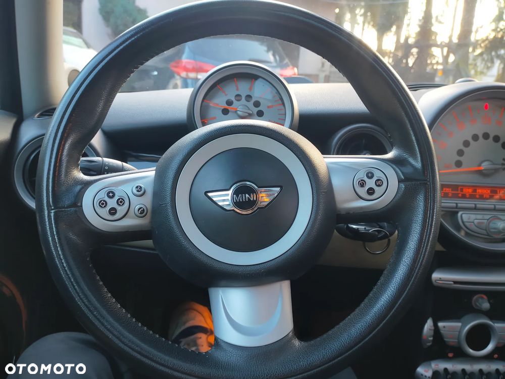 MINI Clubman Cooper D - 24