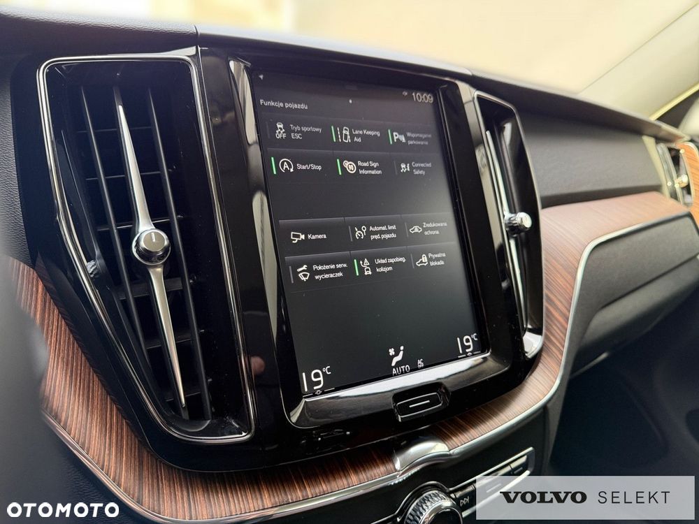 Volvo XC 60 - 18