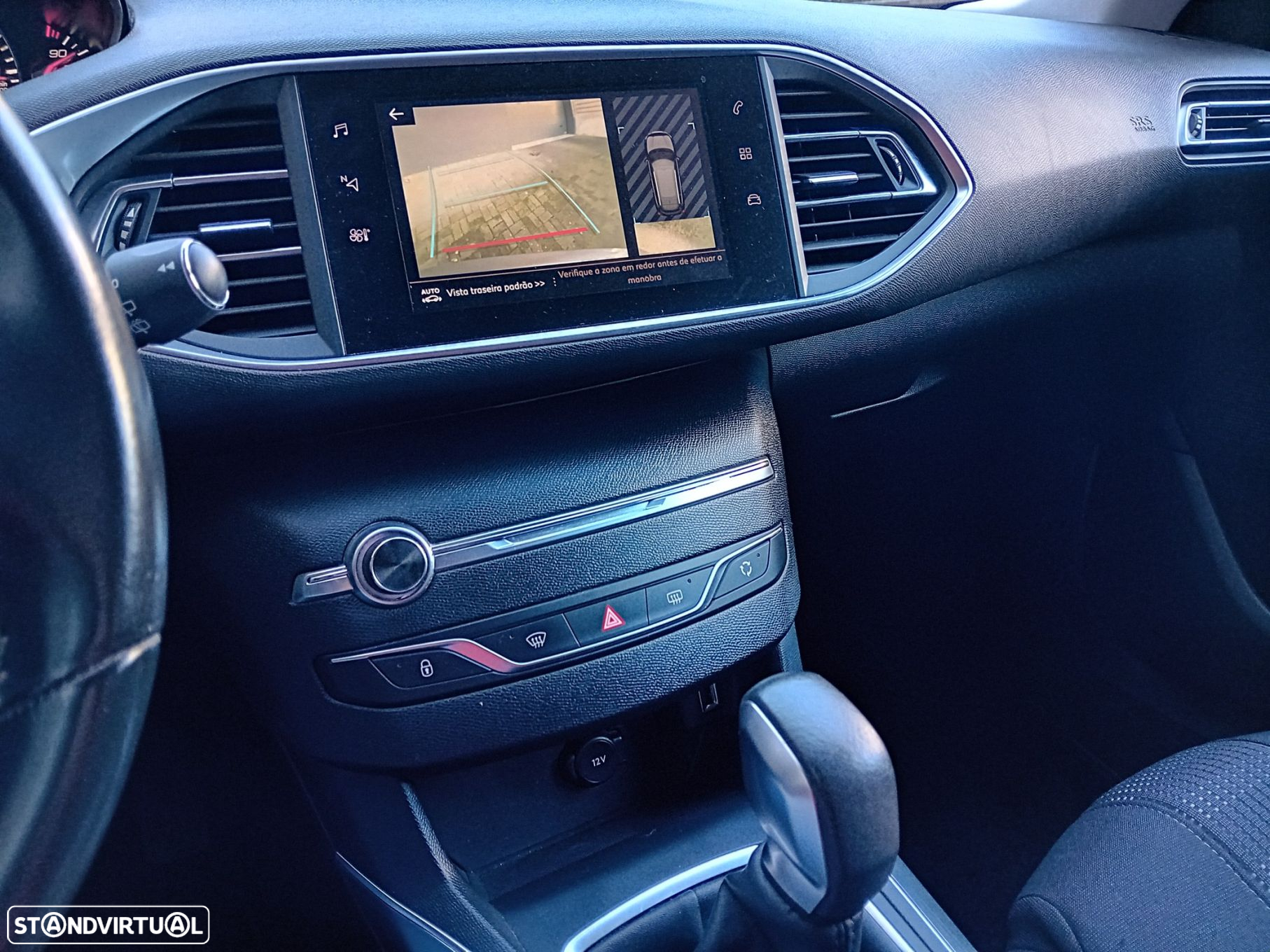 Peugeot 308 SW 1.2 PureTech Allure EAT6 - 19