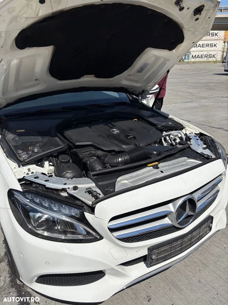 Mercedes-Benz C 220 d 4Matic T 7G-TRONIC - 4