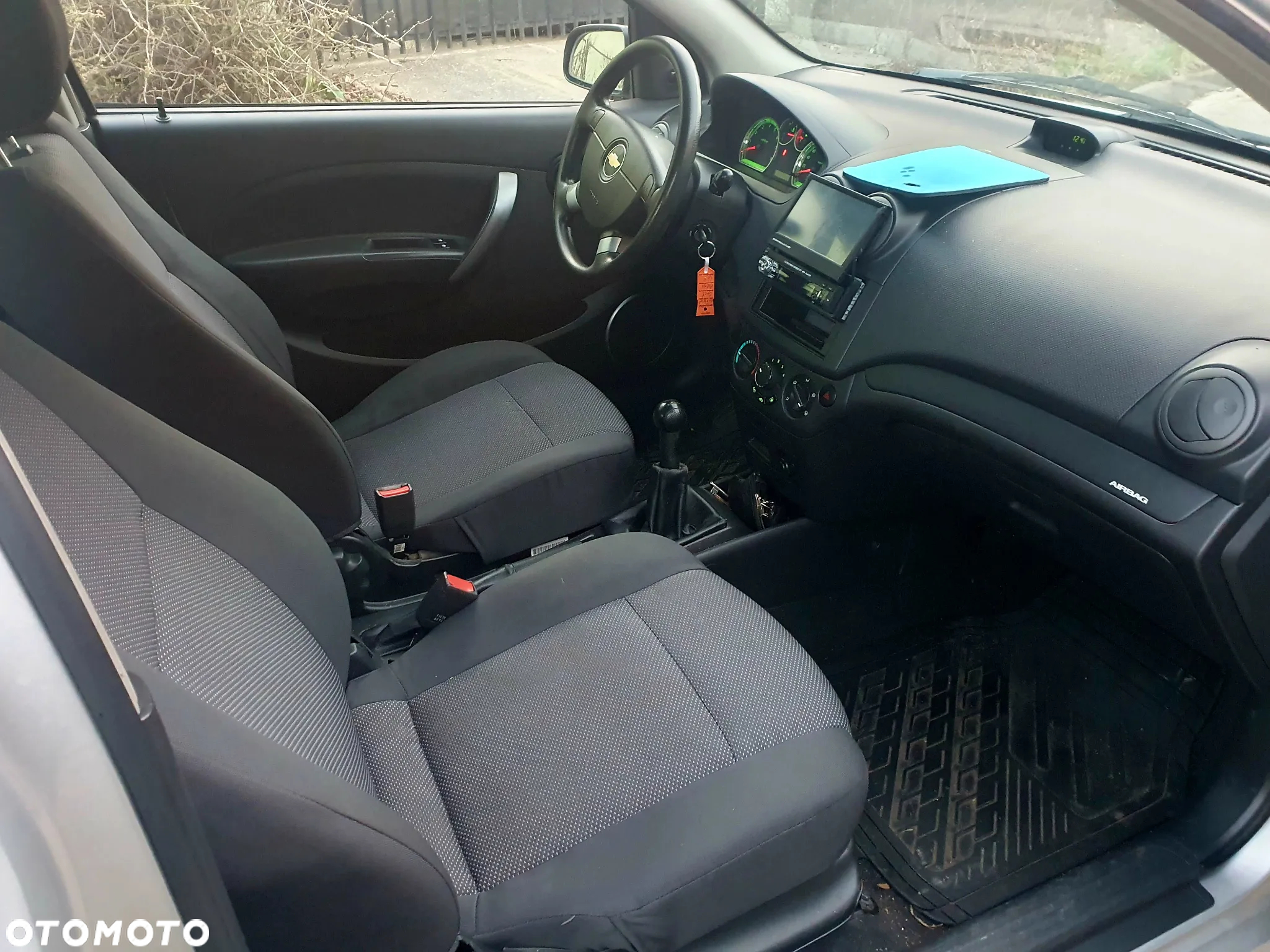 Chevrolet Aveo - 6