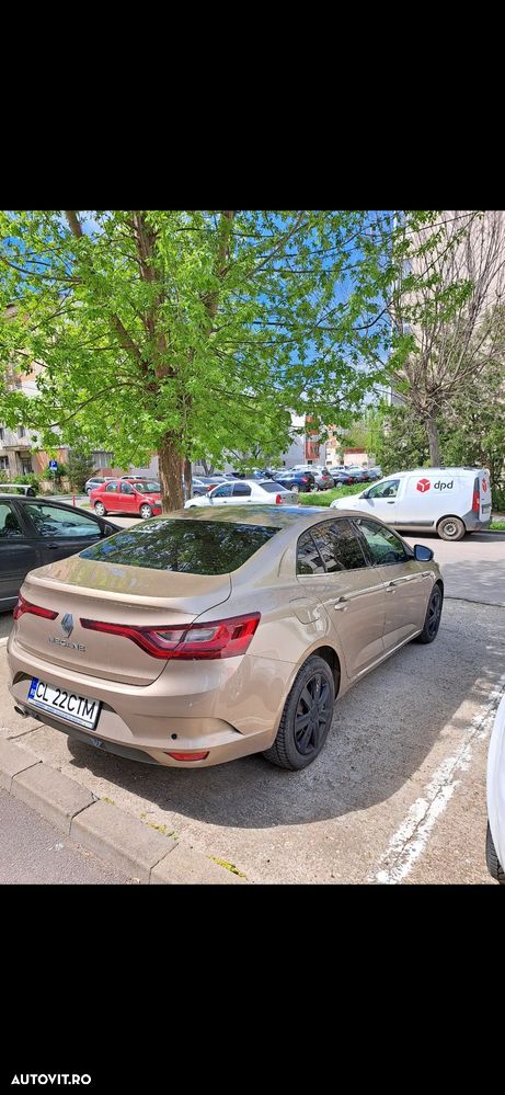 Renault Megane TCE GPF Zen - 4