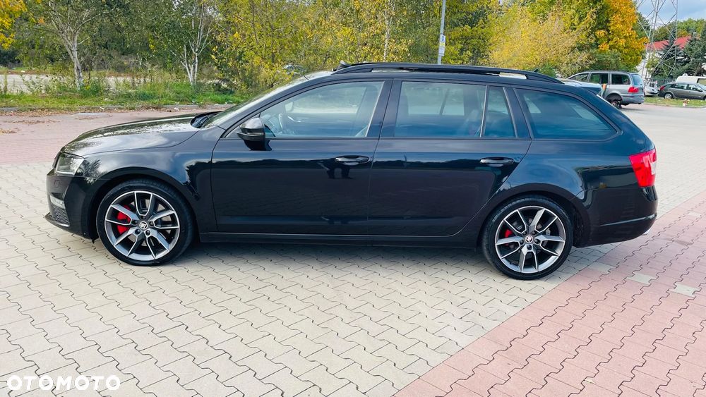 Skoda Octavia 2.0 TDI DSG RS - 6