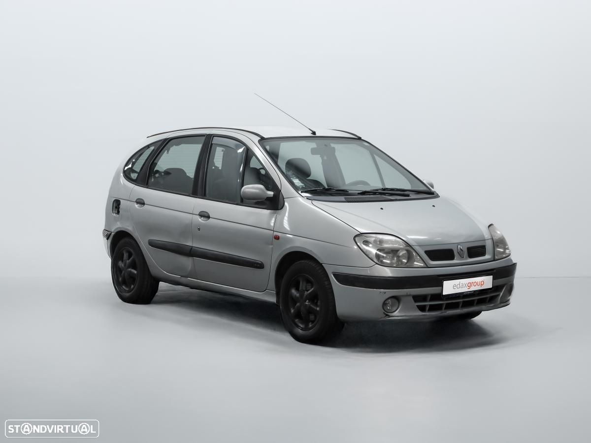 Renault Scénic 1.4 16V RTE - 1