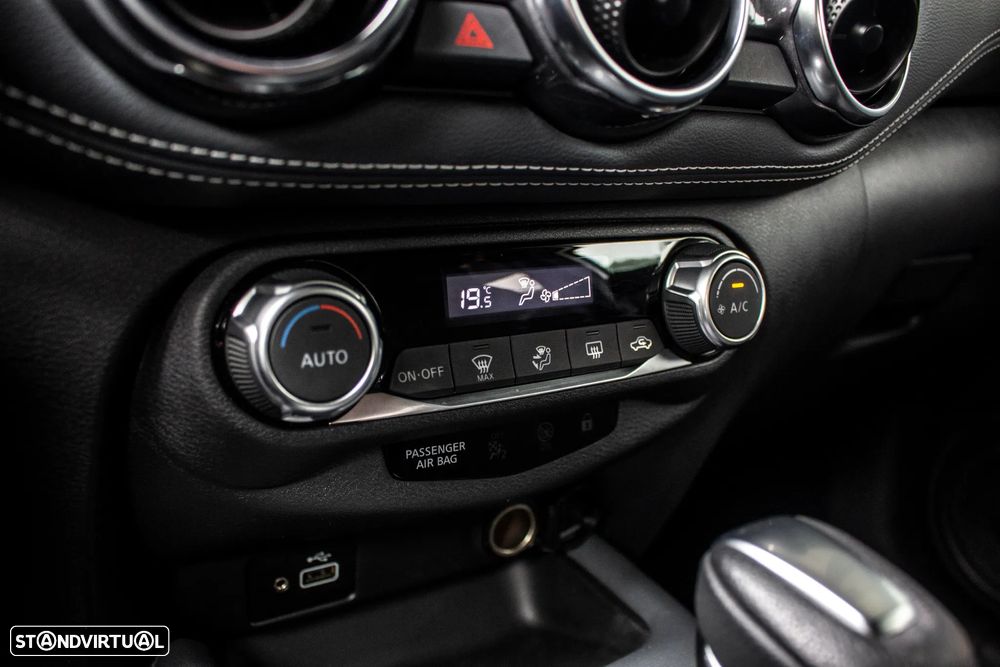 Nissan Juke 1.0 DIG-T N-Connecta DCT - 24