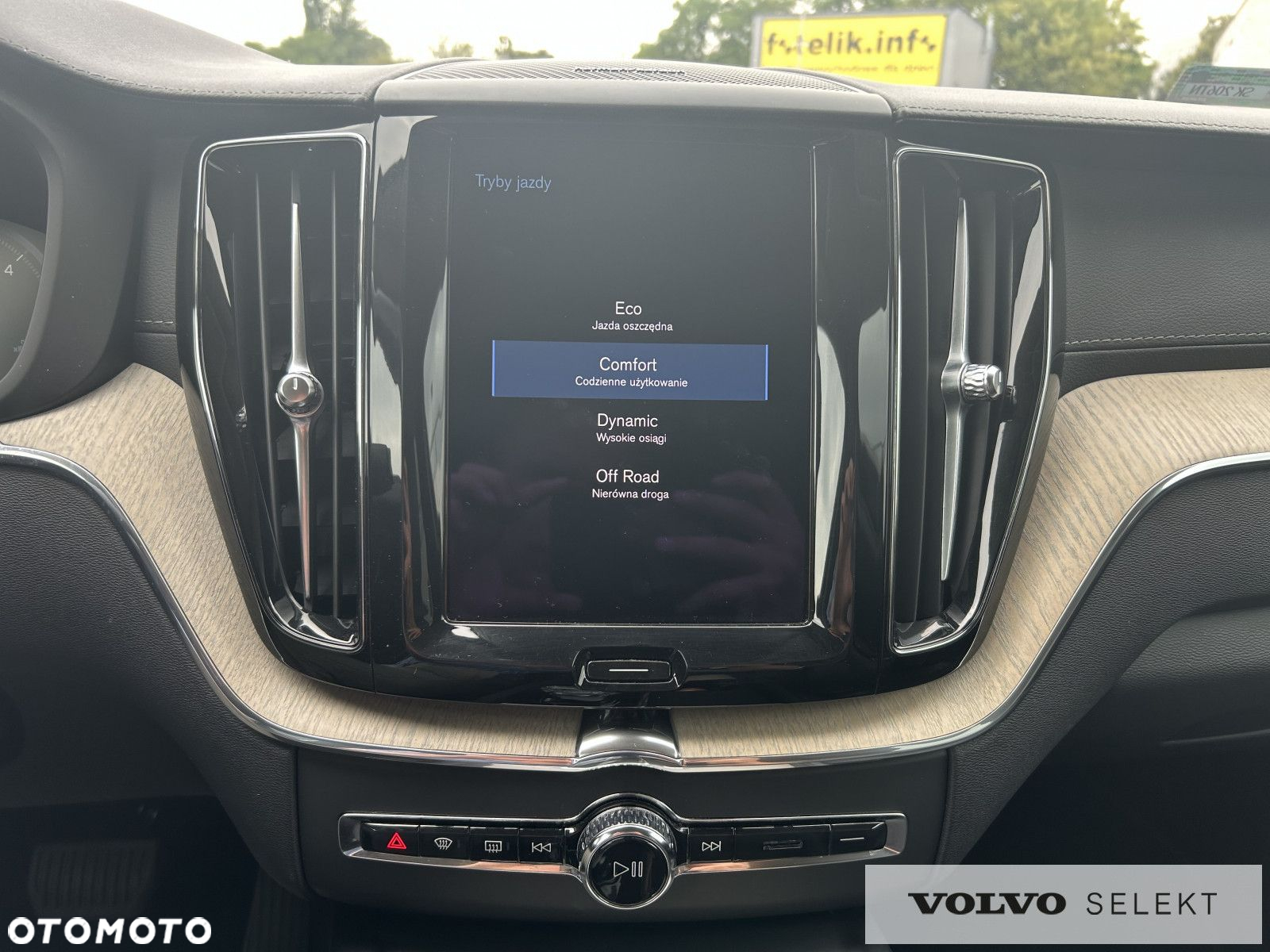 Volvo XC 60 - 18