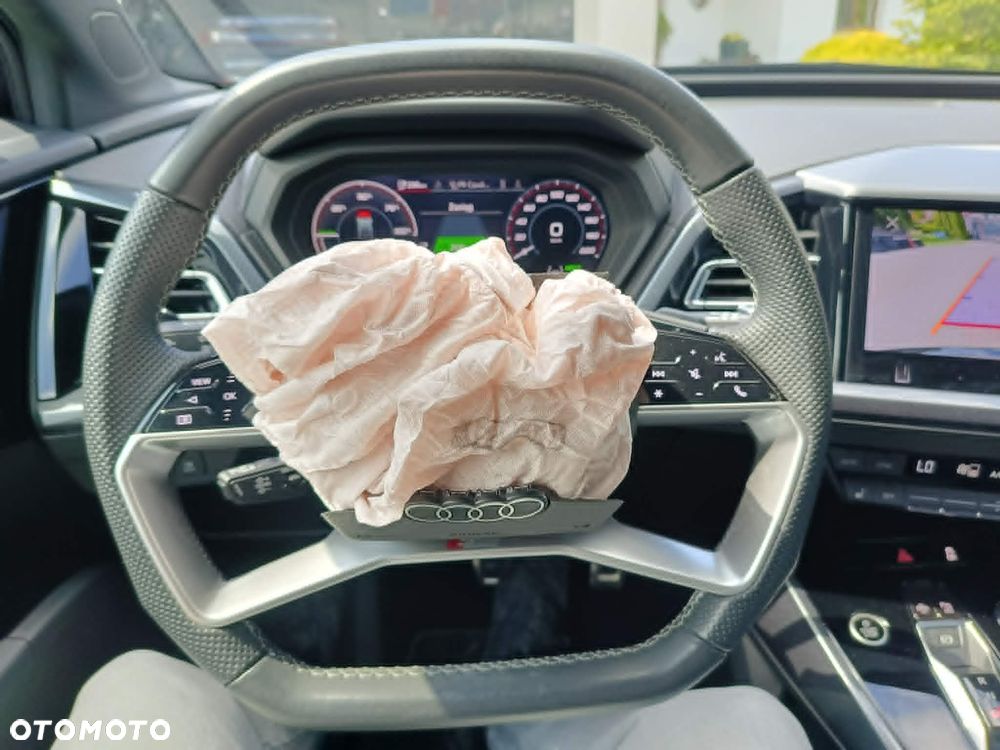 Audi Q4 e-tron 45 82kWh S Line - 21