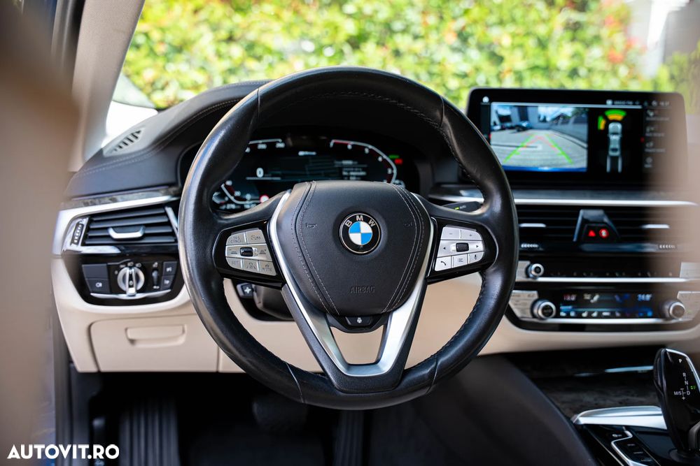 BMW Seria 5 530e xDrive AT PHEV - 27