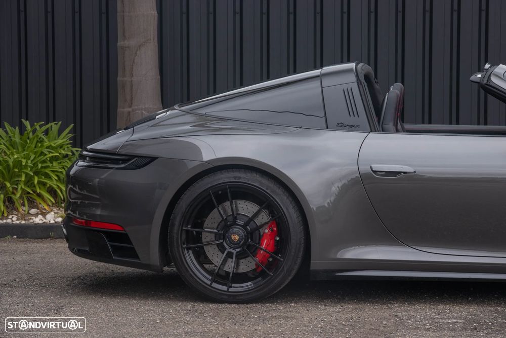 Porsche 911 (992) Targa 4 GTS PDK - 26