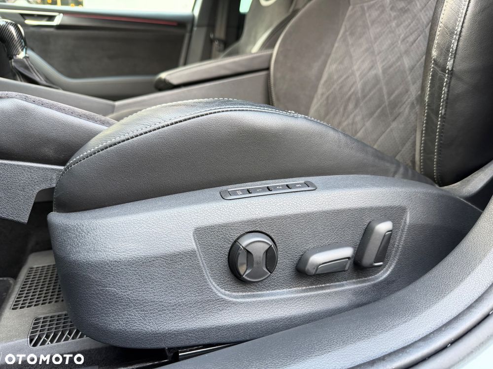 Skoda Superb 1.4 TSI Plug-In Hybrid Sportline DSG - 25