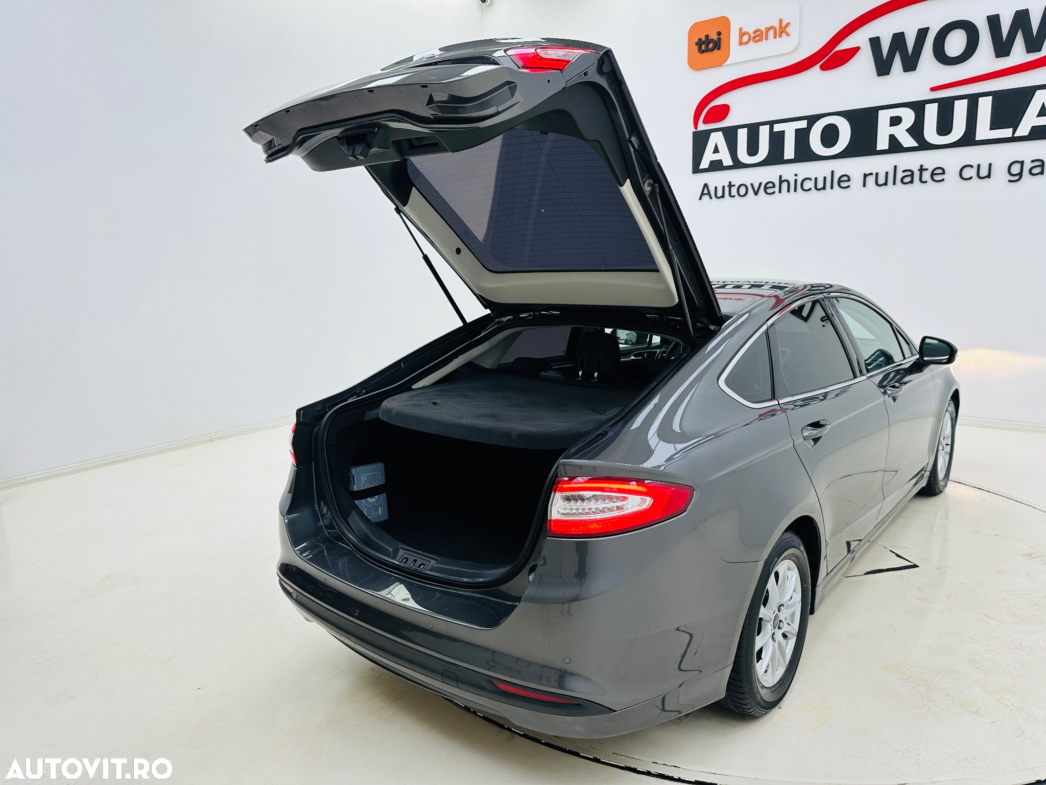 Ford Mondeo - 21