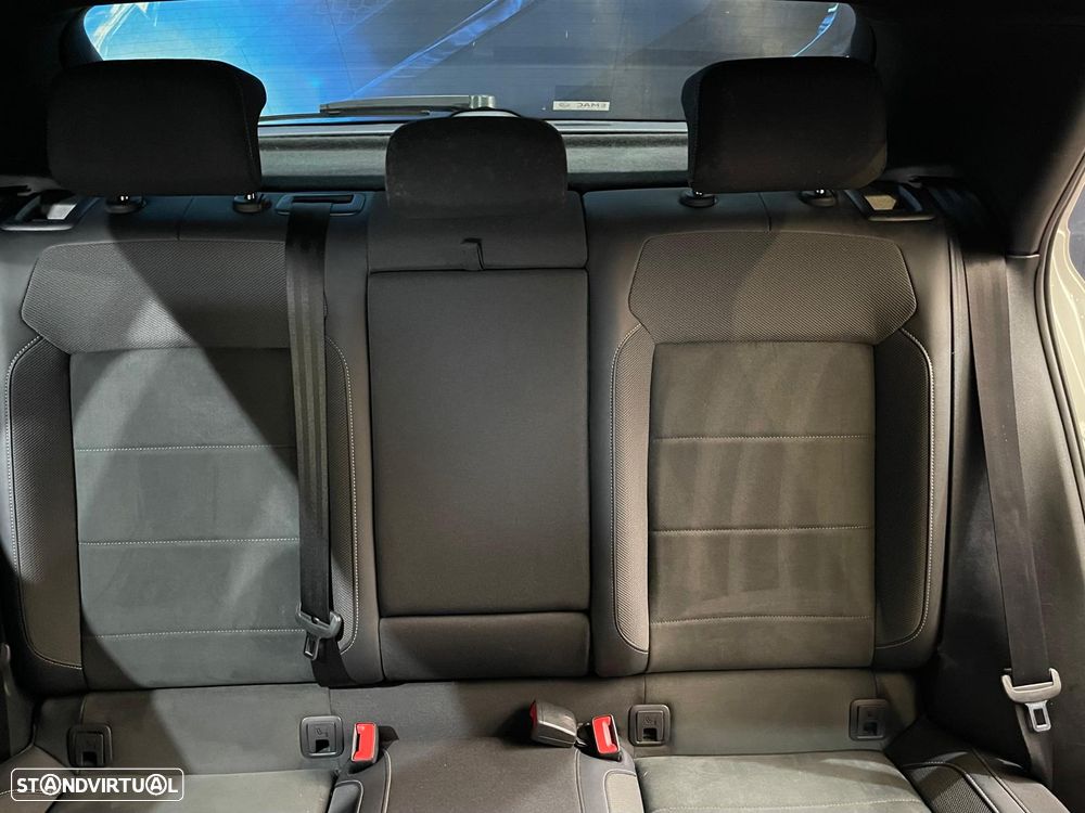 VW T-Roc 1.0 TSI Black Style - 36