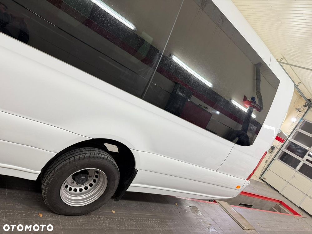 Mercedes-Benz Sprinter 519 - 6
