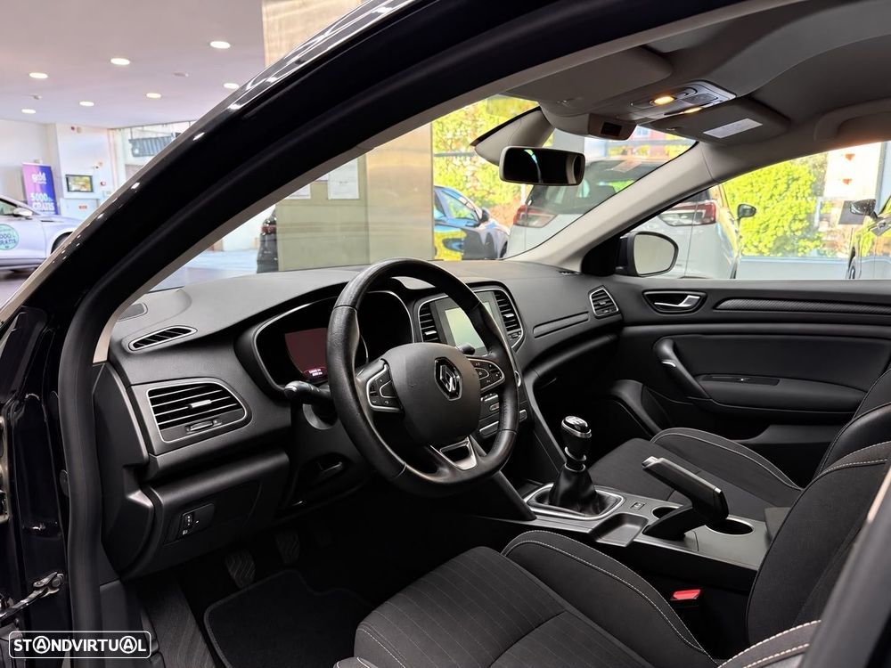 Renault Mégane Sport Tourer 1.5 Blue dCi Limited C/PM+Pneu - 22