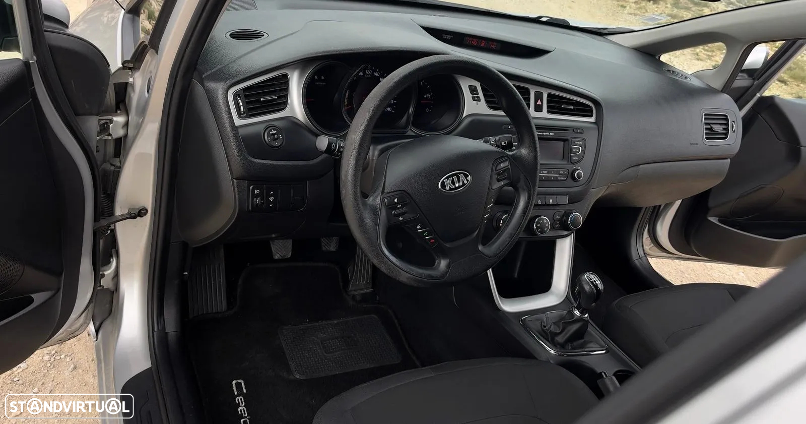 Kia Ceed 1.4 CRDi EX - 13