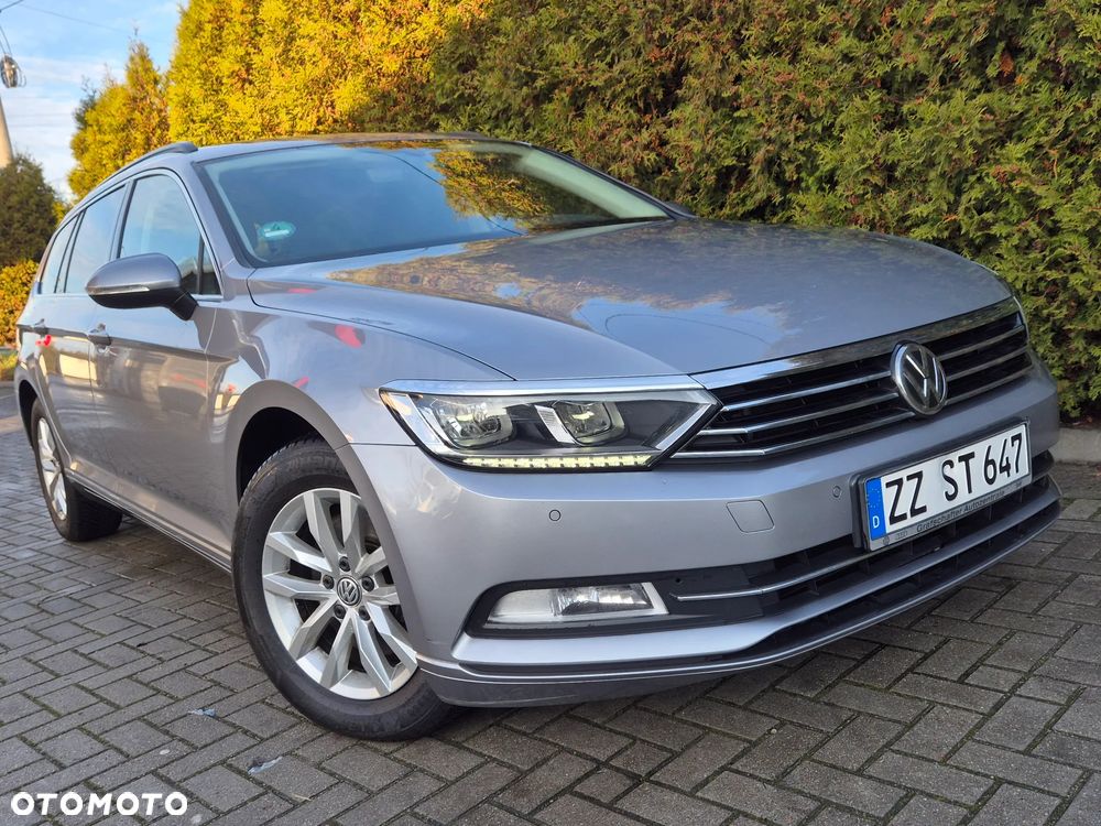 Volkswagen Passat - 18