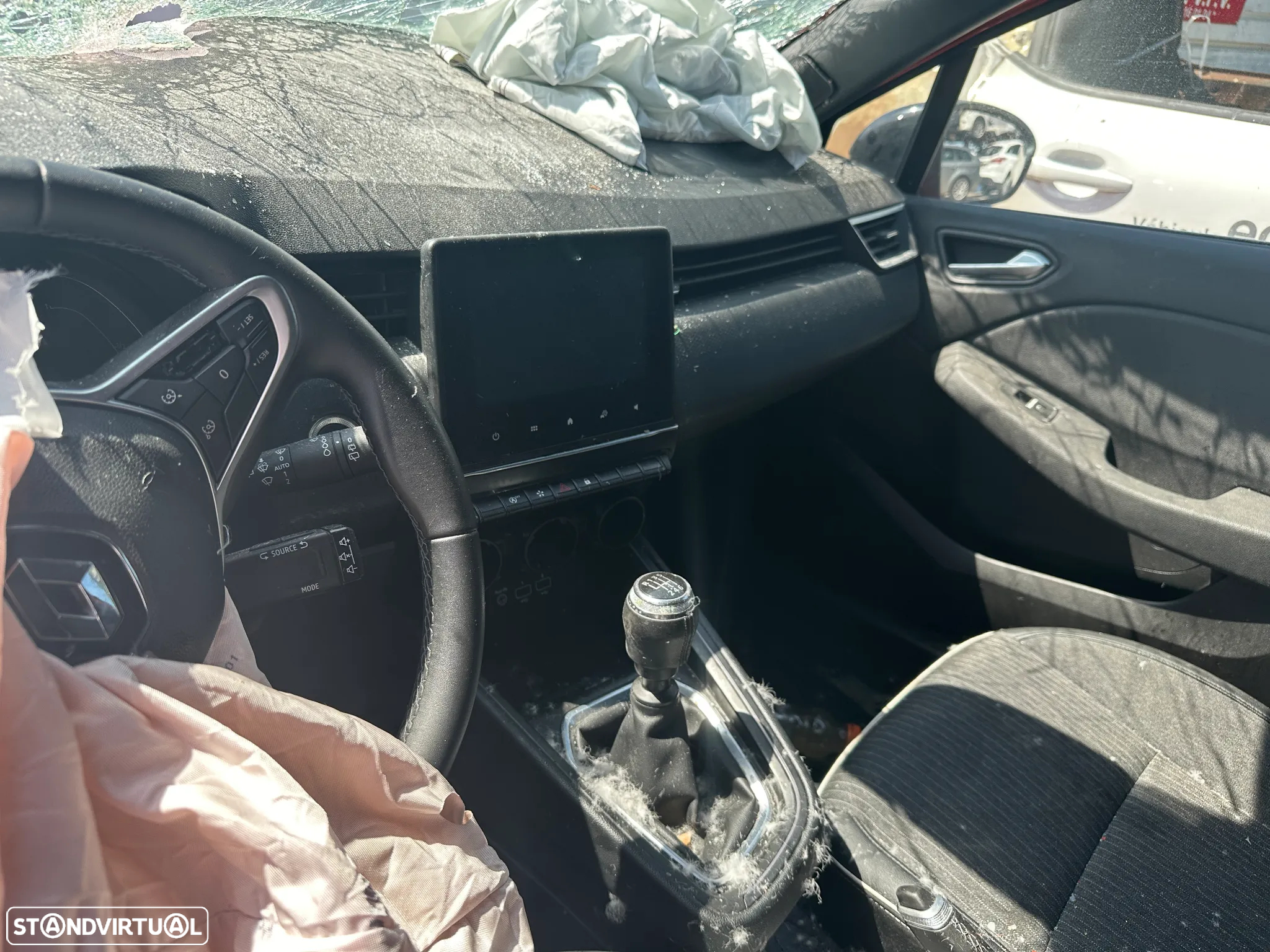 RENAULT CLIO V 1.0 TCE DE 2021 PARA PEÇAS - 4
