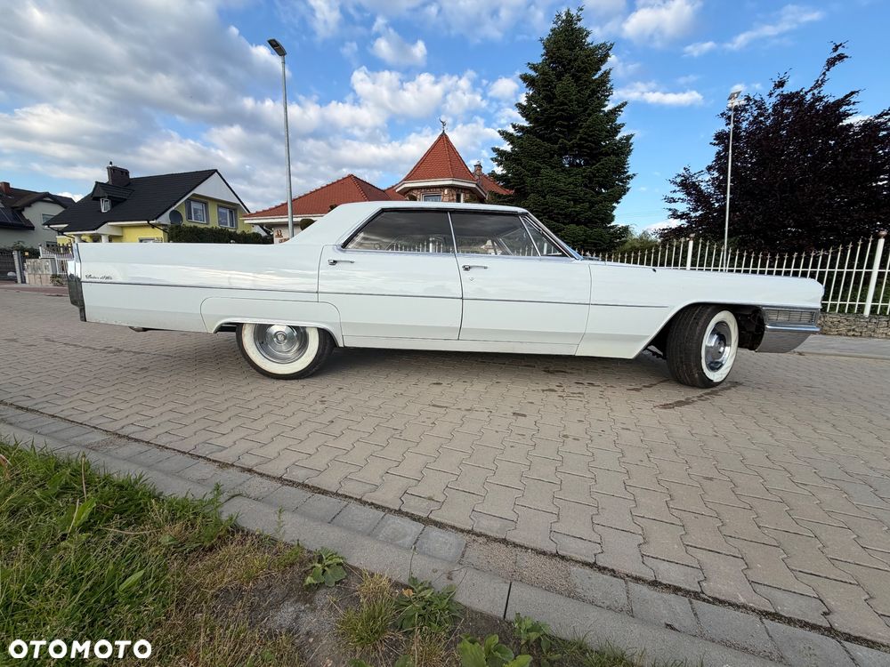 Cadillac Deville - 9