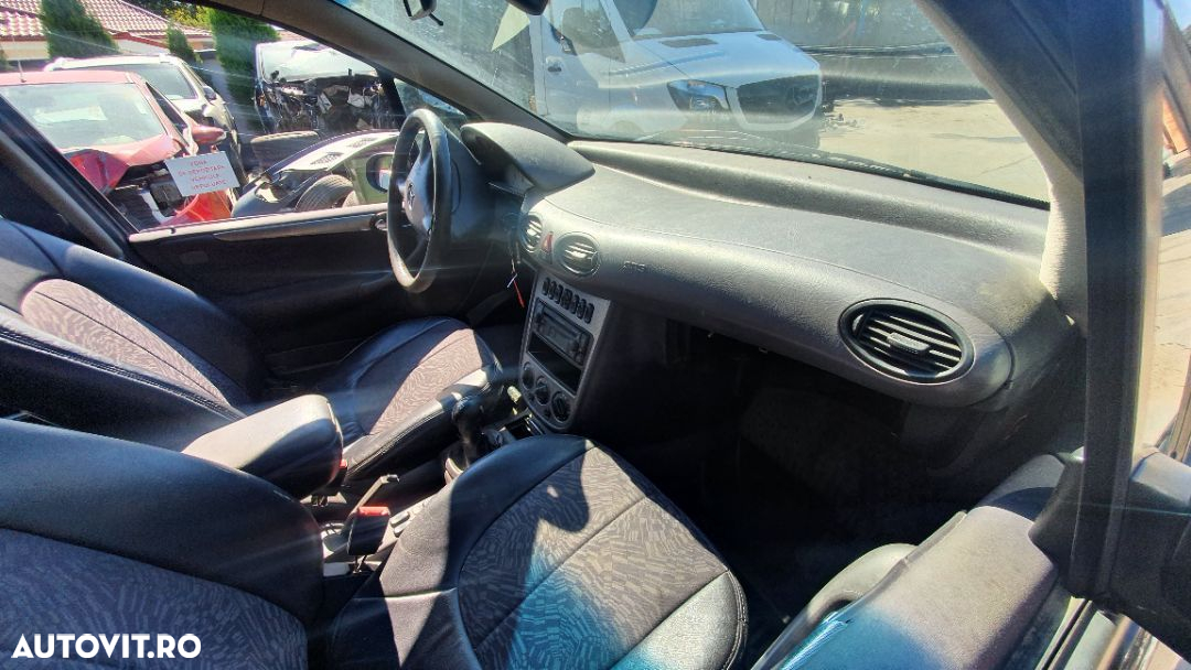 Dezmembram Mercedes A160 w168 an fab 2004  Sapoca, jud - 4