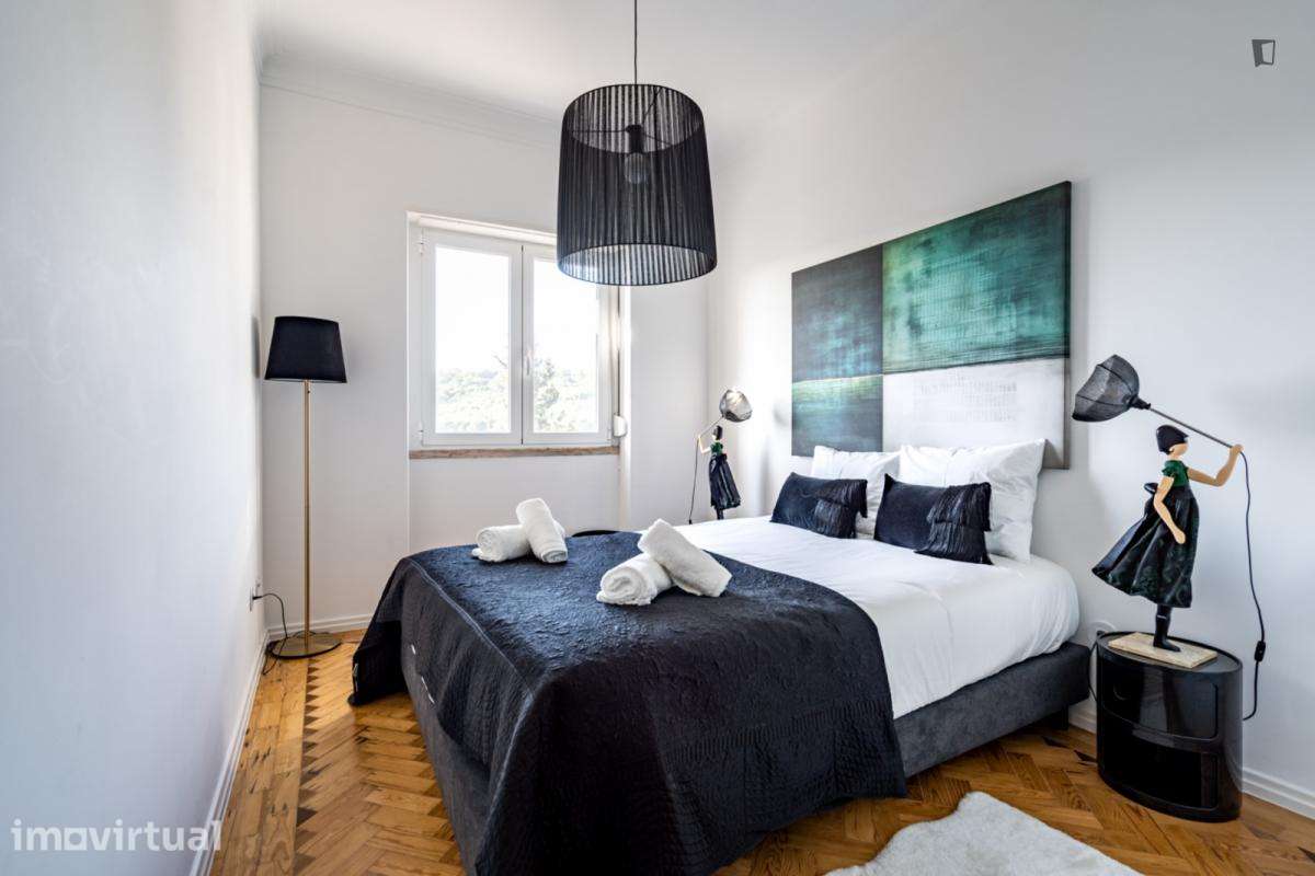 Apartamento com 2 quartos - localizado em Benfica Lisbon - Grande imagem: 2/31