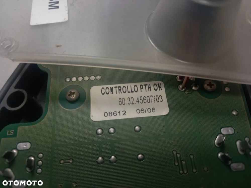 Panel podnośnika EHR Deutz Fahr Agrotron M650 - 2