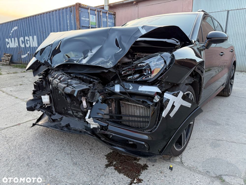 Porsche Cayenne E-Hybrid Tiptronic S Platinum Edition - 15