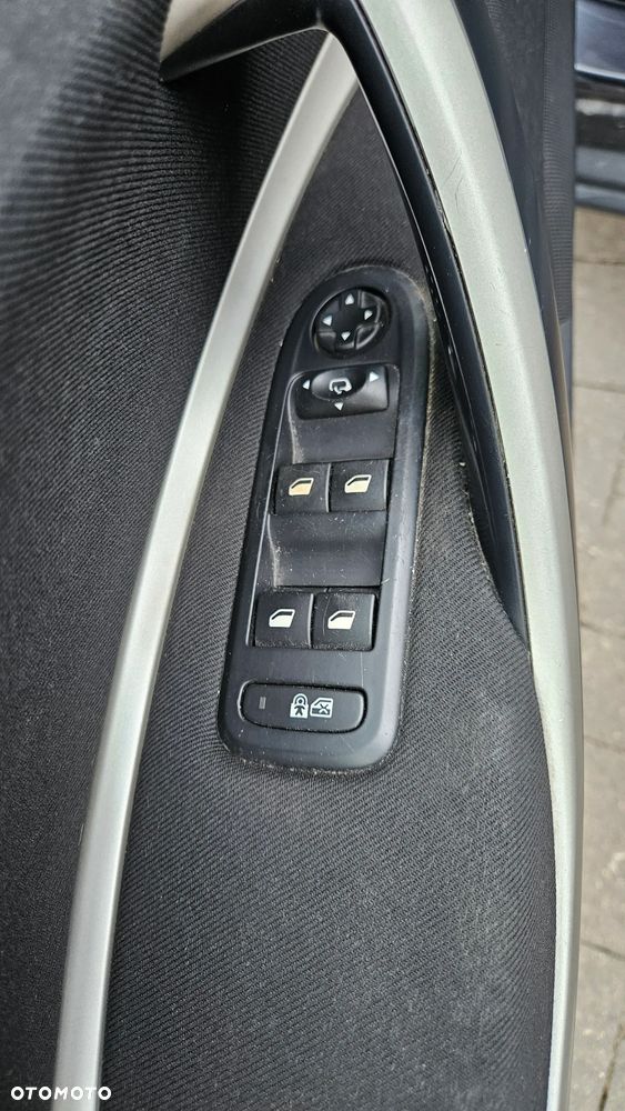 Citroën C5 2.0 HDi Dynamique My Way - 12