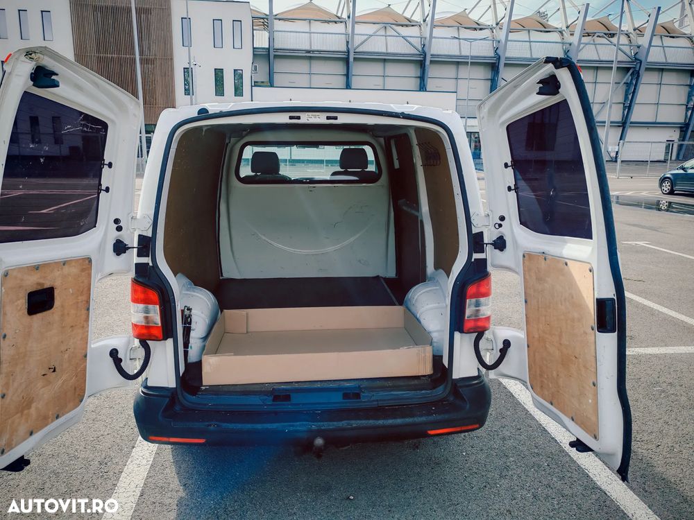 Volkswagen Transporter - 10