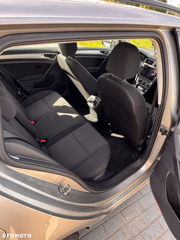 Volkswagen Golf 1.6 TDI BMT Highline DSG - 10